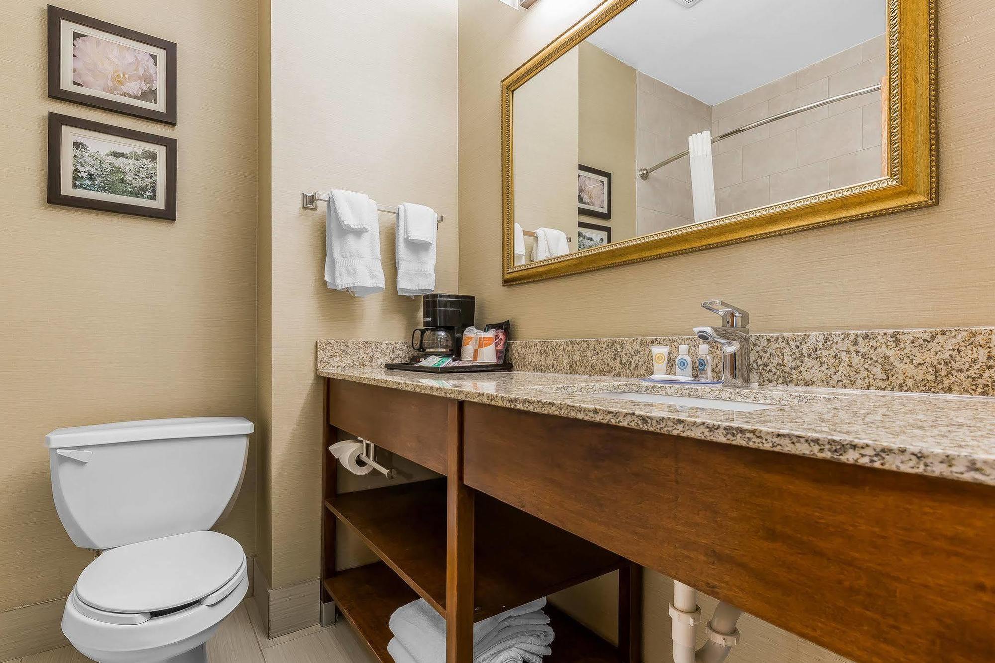 Comfort Inn & Suites Mishawaka-South Bend Eksteriør bilde